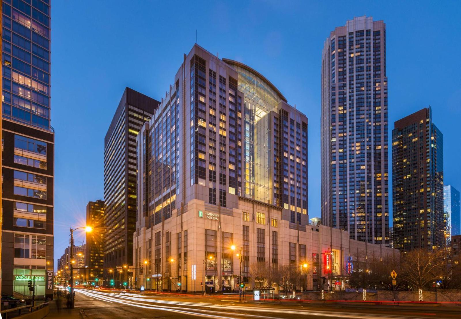 Embassy Suites by Hilton Chicago Magnificent Mile